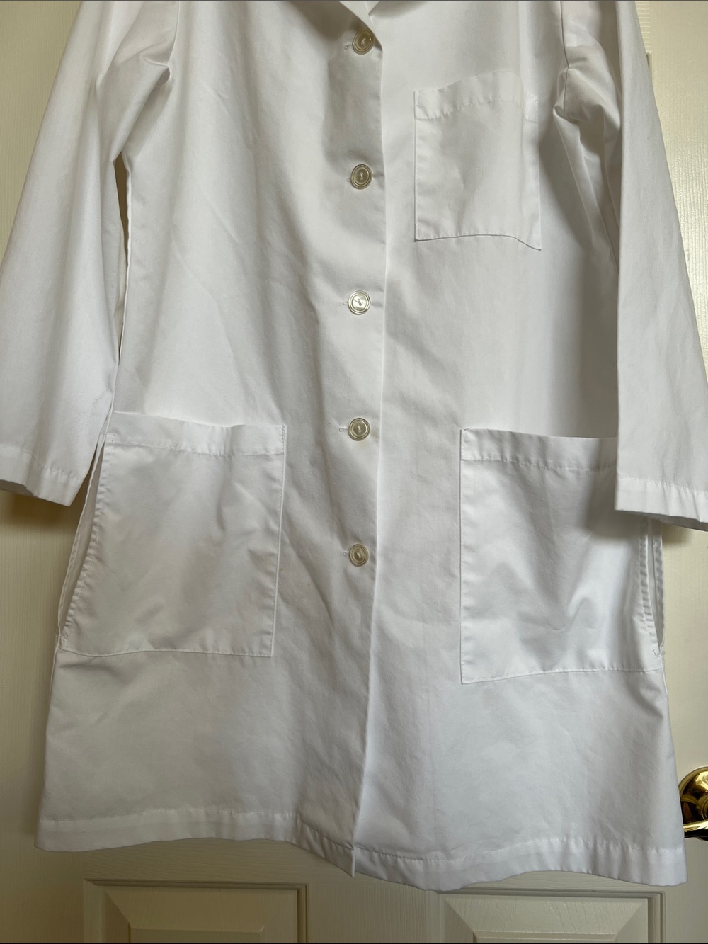 Medical Lab Coat - Picture 3 of 11